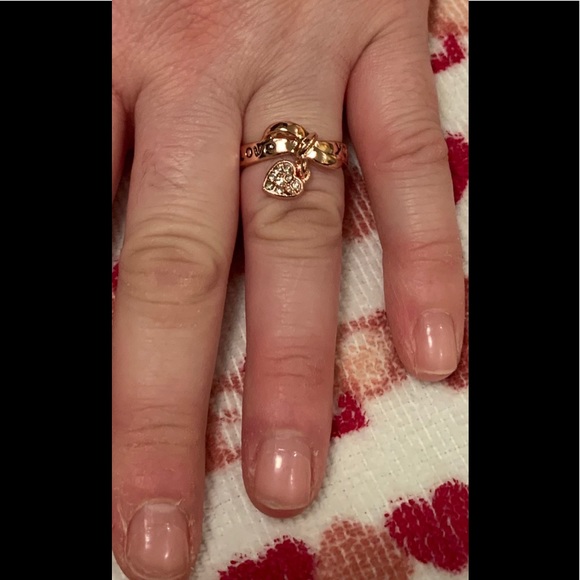 NEW! DIANTY ROSE GOLD “LOVE YOU”💗HEART CHARM RING - Picture 7 of 9
